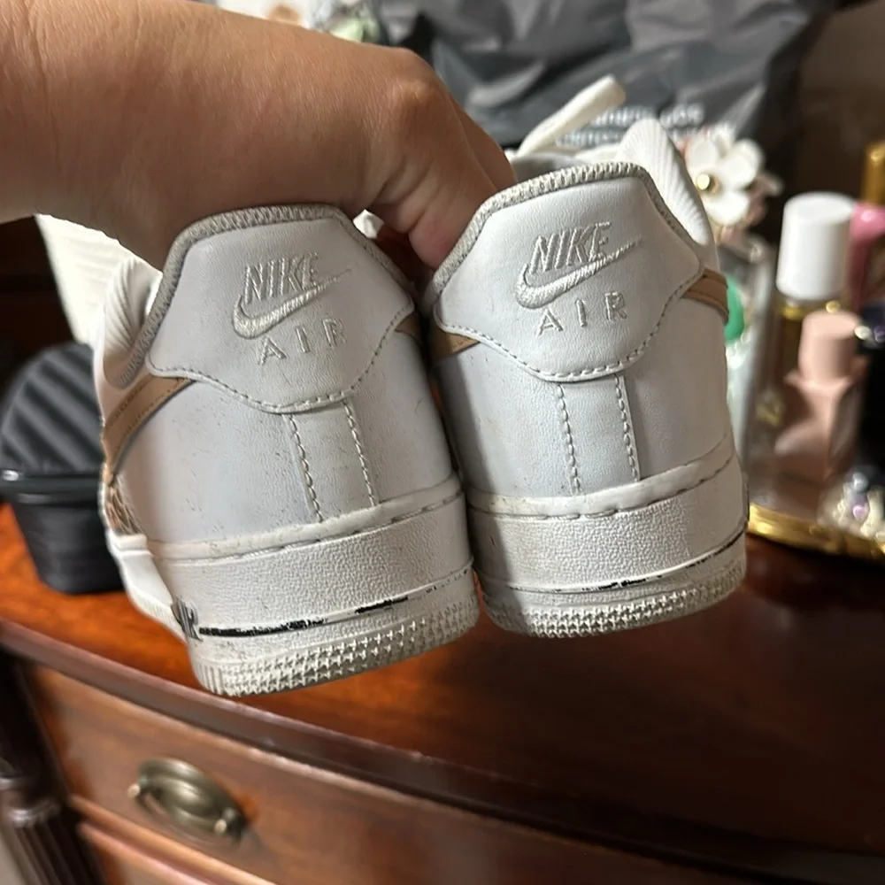 Air Force ones - Picture 3 of 4
